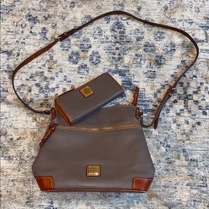 Dooney&Bourke matching purse and wallet